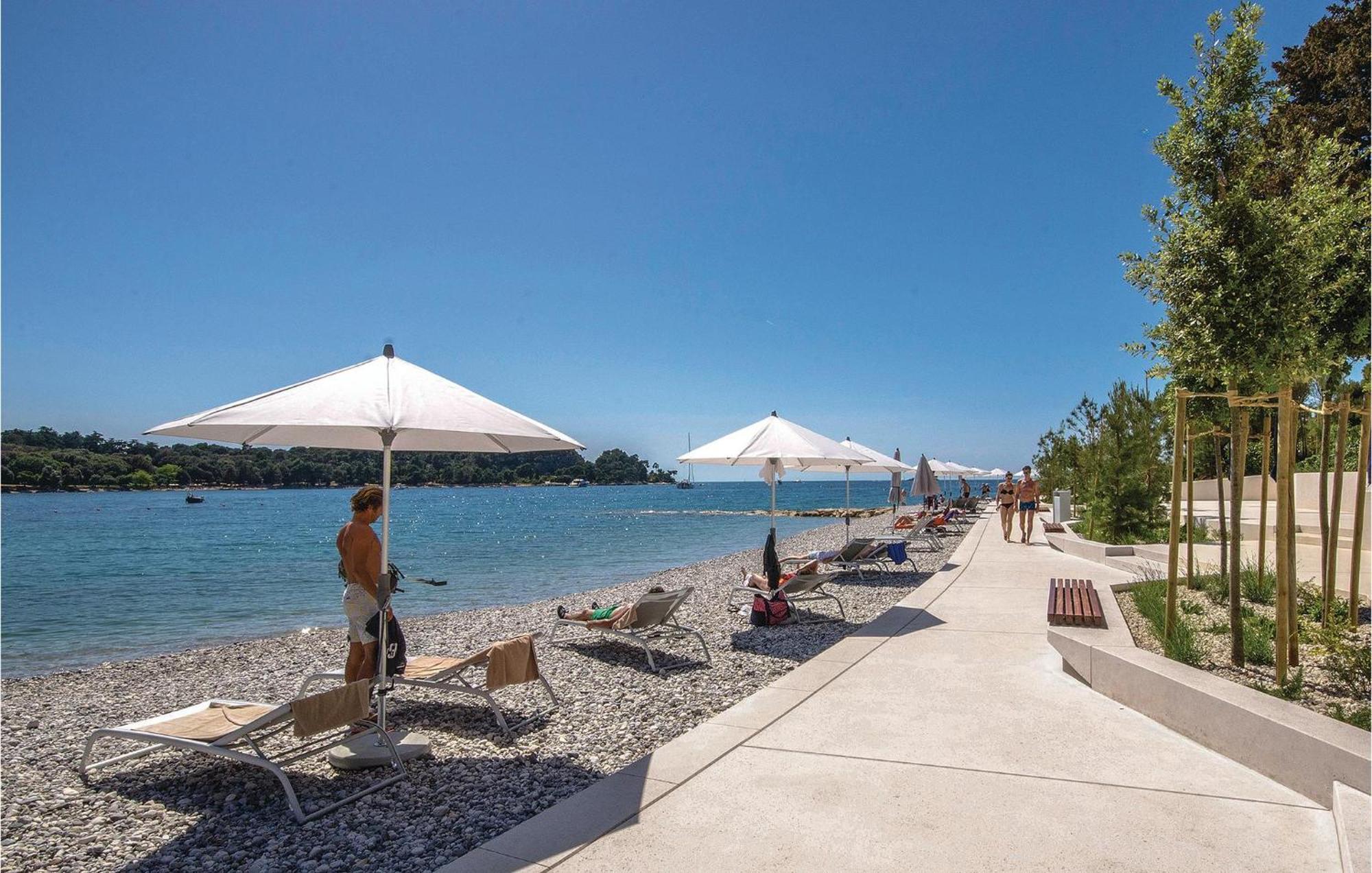 Amazing Apartment In Rovinj With Wifi Екстер'єр фото