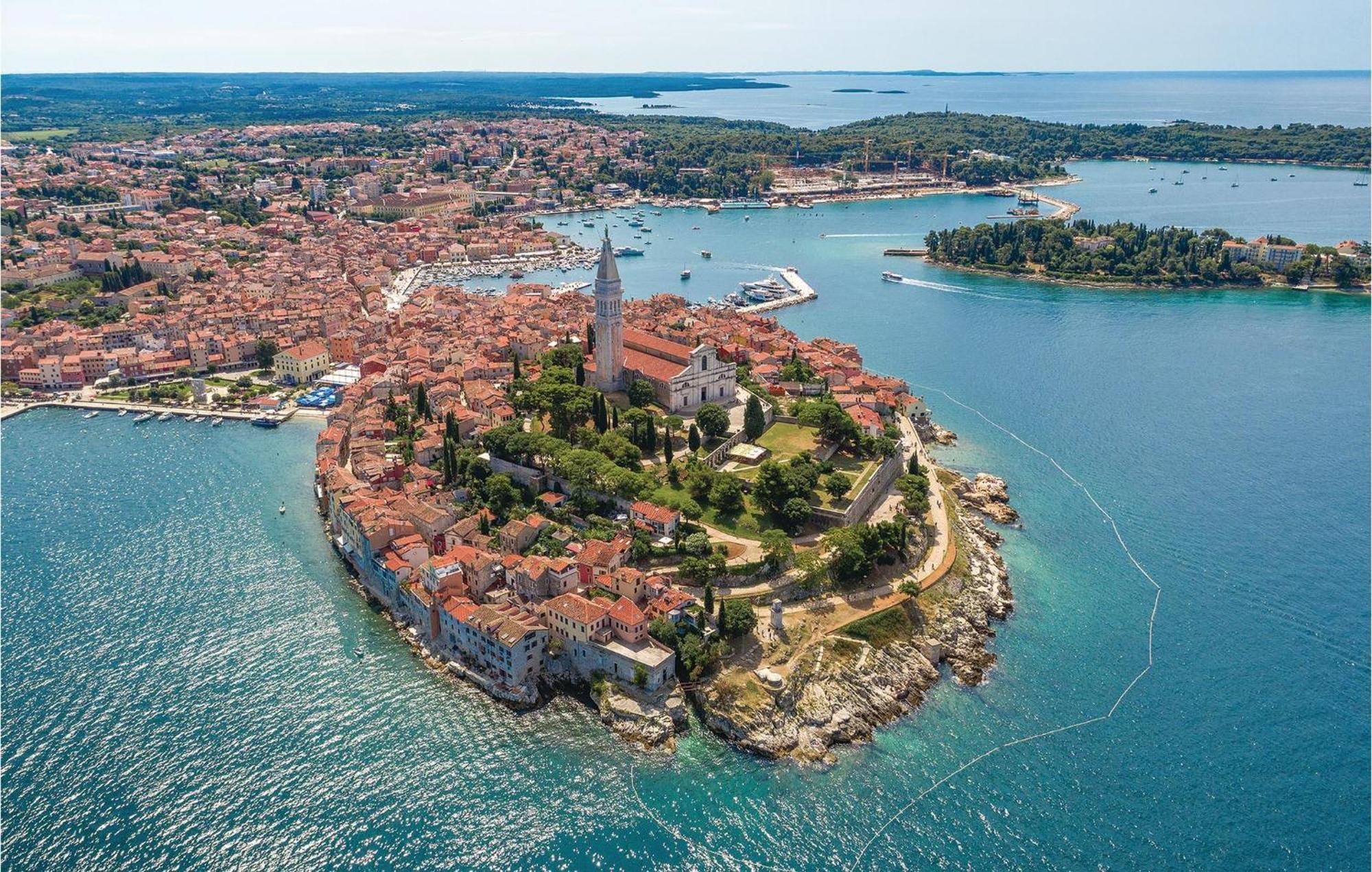 Amazing Apartment In Rovinj With Wifi Екстер'єр фото