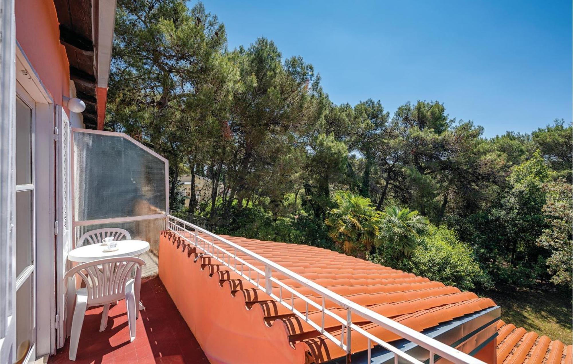 Amazing Apartment In Rovinj With Wifi Екстер'єр фото