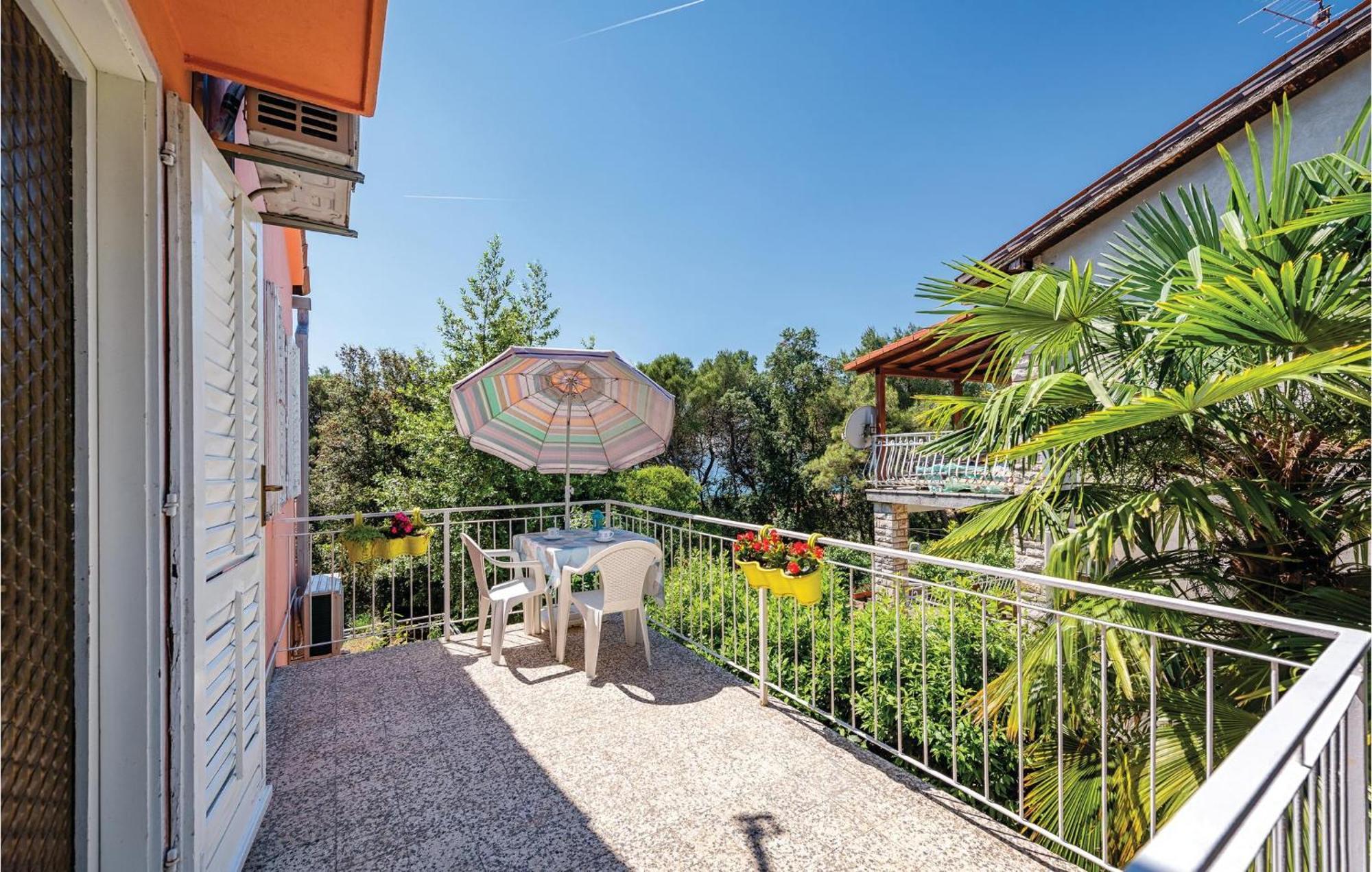 Amazing Apartment In Rovinj With Wifi Екстер'єр фото